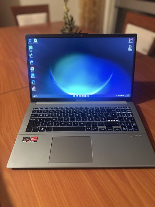 Portatil Asus Vivobook go 16