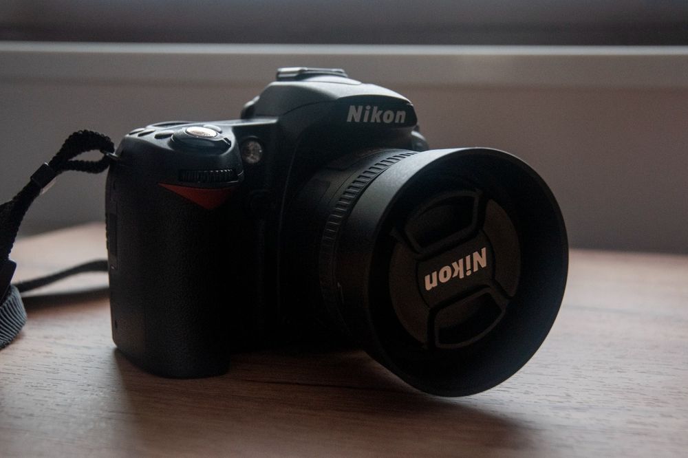 Nikon D90, bogate wyposażenie, stan jak nowy