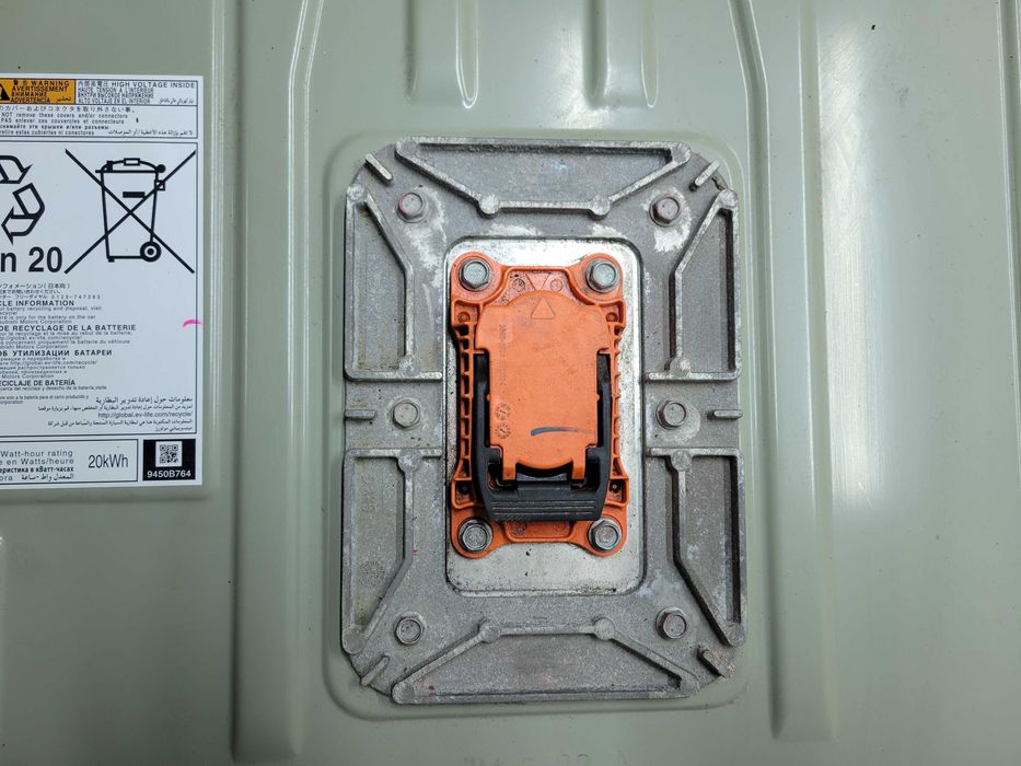 Батарея акумулятор гибрид Mitsubishi Outlander 2022 2023 2024 2025 2,4