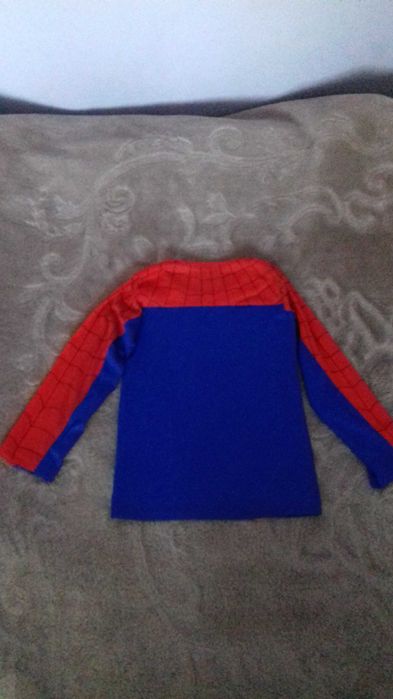 Strój przebranie bluzka spajdermen 116 długość 50cm