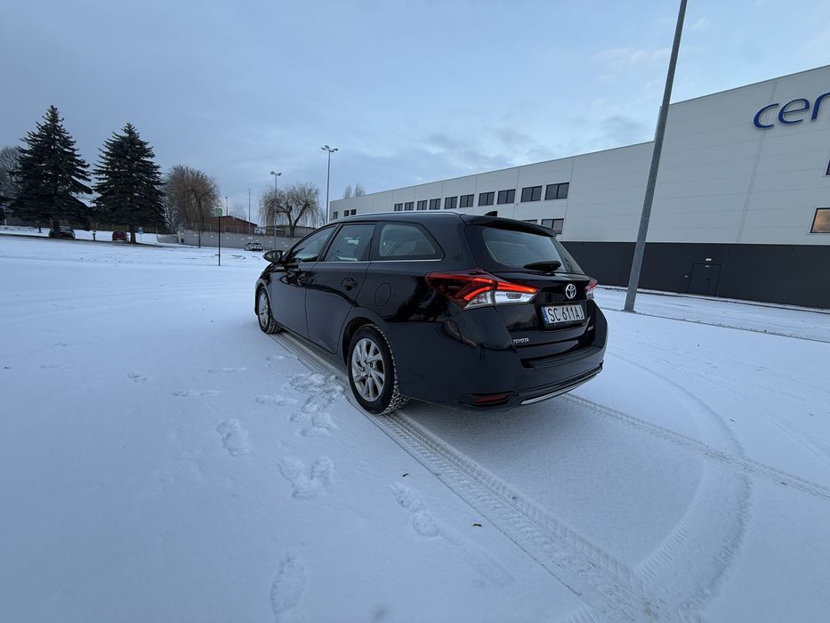 Toyota Auris 1.6 d4d sprzedaż lub zamiana na dostawczy