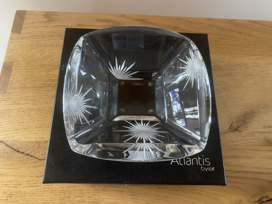 Cinzeiro Atlantis novo, na embalagem original