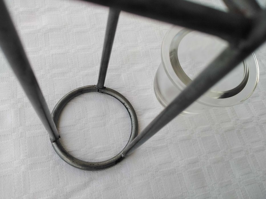 Castiçal em Metal e Vidro