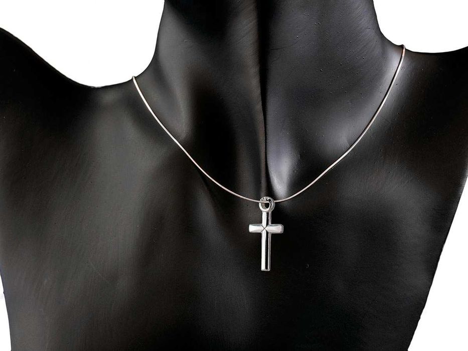 VERSIL wisior wisiorek krzyż krzyżyk medalik SREBRO 0,925