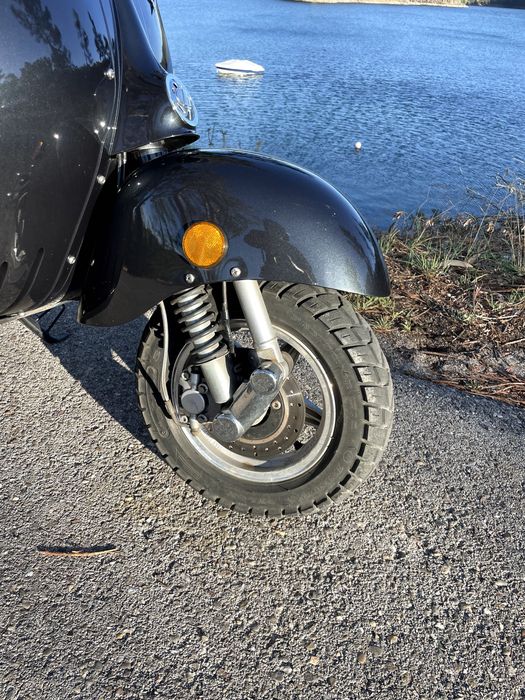 125cc Vespa (Motosun) Scooter