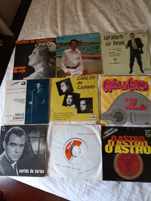 Vários singles em vinyl,  Fado etc...