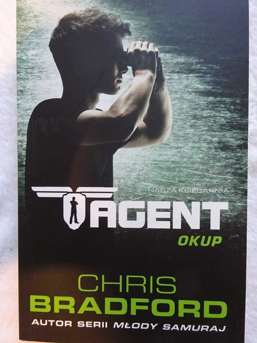 Chris Bradford "Agent"