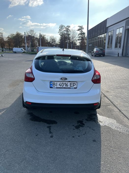Ford focus 2011 рік , 1.6 газ/бенз не АМЕРИКА