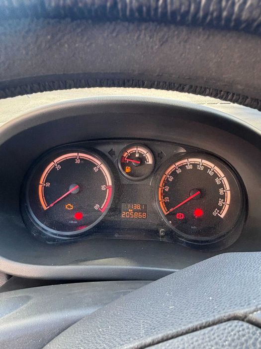 Opel Corsa 1.2 Branco – 2014/03