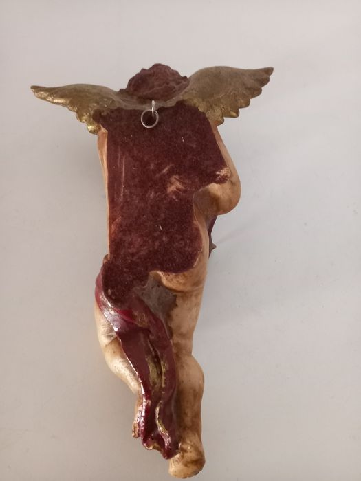 Anjo decorativo com suporte para pendurar