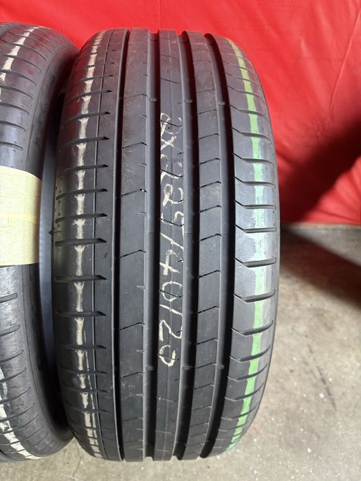 Pneus RFT 225/40/20 Pirelli Todos Iguais
