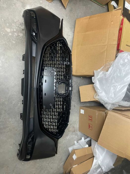 Решітка радіатора Mazda 3  2020 + / Mazda CX-30 2019 - 2025