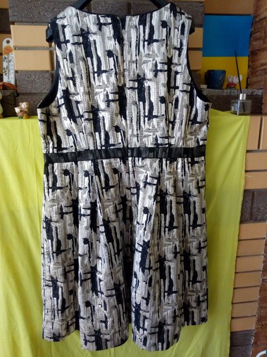 Плаття  великого розміру
