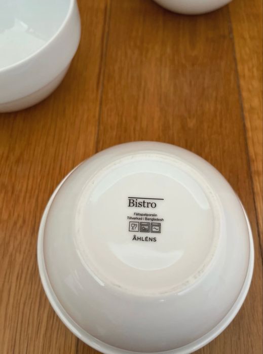 5 taças brancas simples