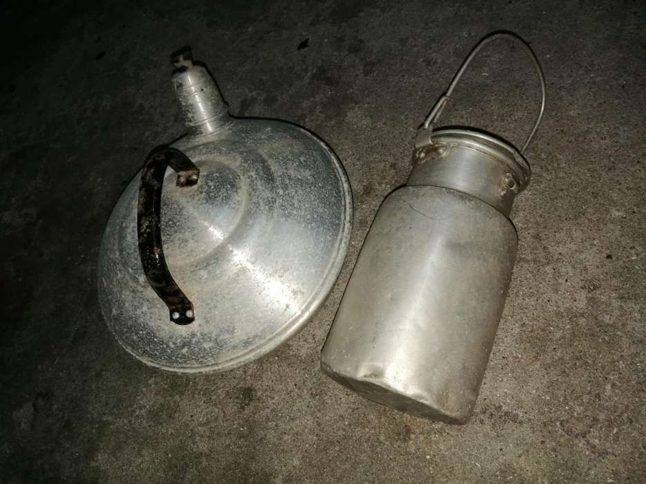 Chaleira e leiteira em alumínio antigo