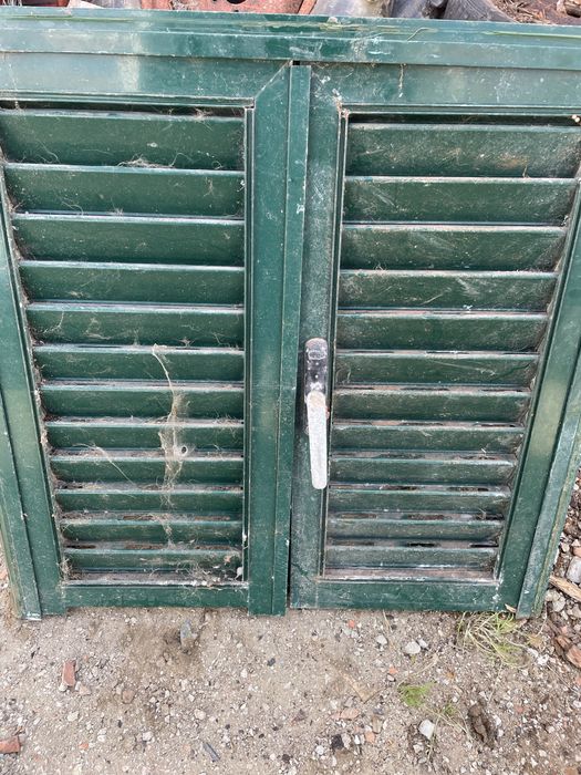 Portada de aluminio