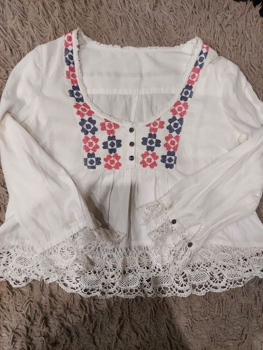 Продам красивую вышиванку!