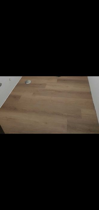 Aprox. 105 m² Pavimento Vinílico SPC Ribadão NOVO