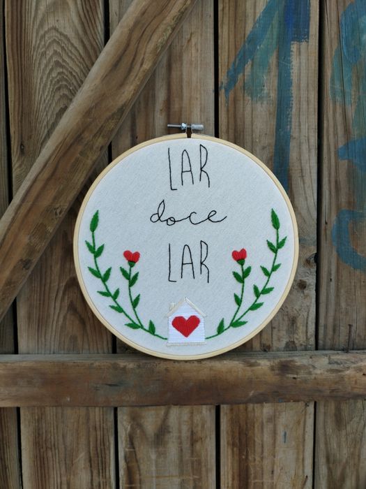 Bastidor bordado á mão