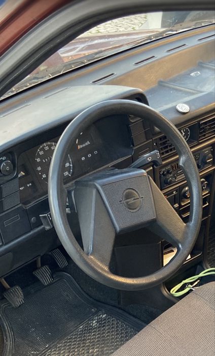 Opel KADETT-E CARAVAN LS 1.3S / 1987