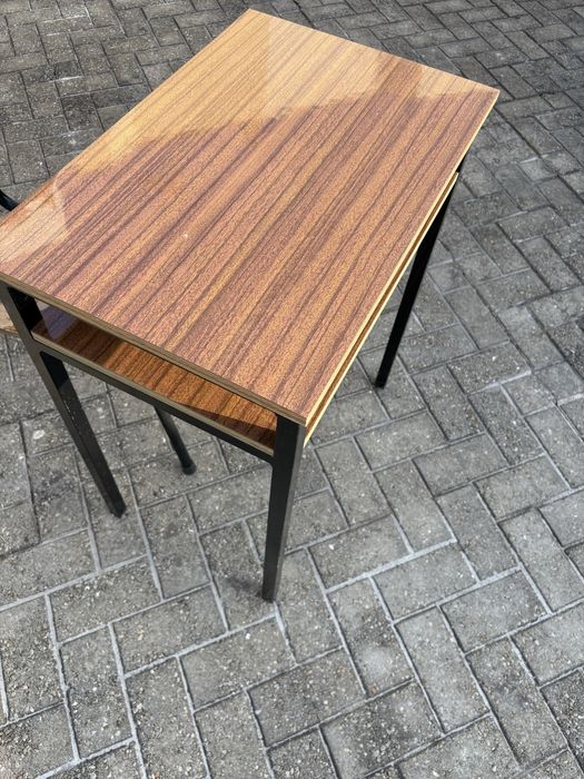 Conjunto mesa + cadeira