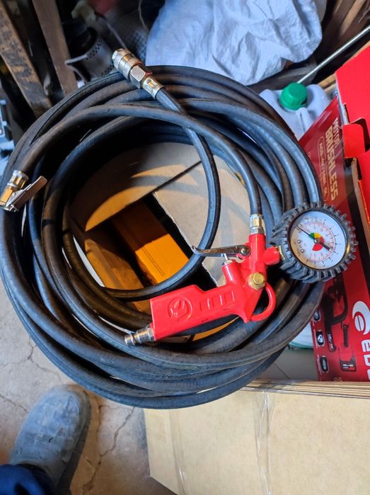 Продам шланг подкачки и манометр