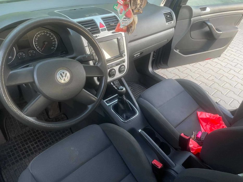 Vw Golf 5 1,9 Tdi 105km