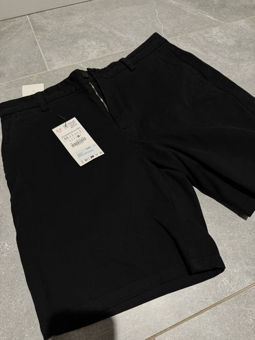 Шорти Zara.     .