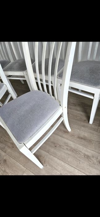 Zestaw 6x krzesła tapicerowane białe