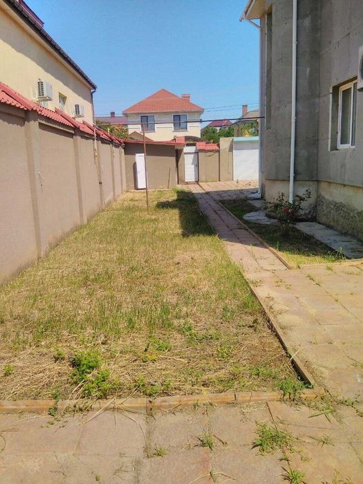 Продам будинок на 10 сотках