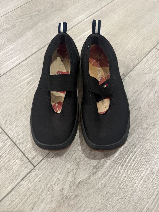 Buty Tommy Hilfiger r.37