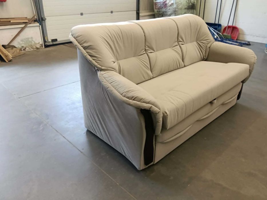 Sofa Honorata kremowa dwuosobowa | 182 cm szerokości | mechanizm delfin | #Outlet | #Promocja | #LapMebel