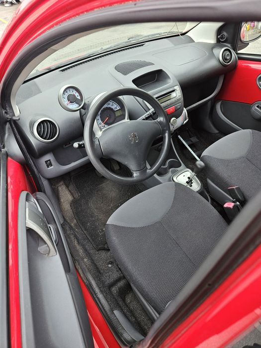 Peugeot 107 1.0i de 2007 caixa automática para peças