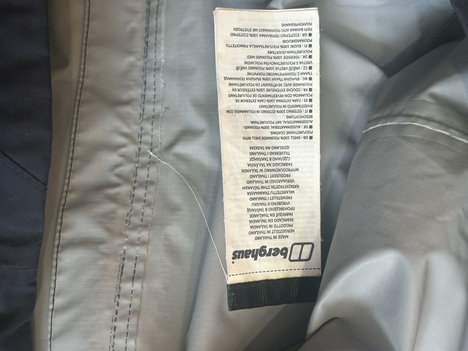 Вітровка Berghaus Gortex вітровка берхаус