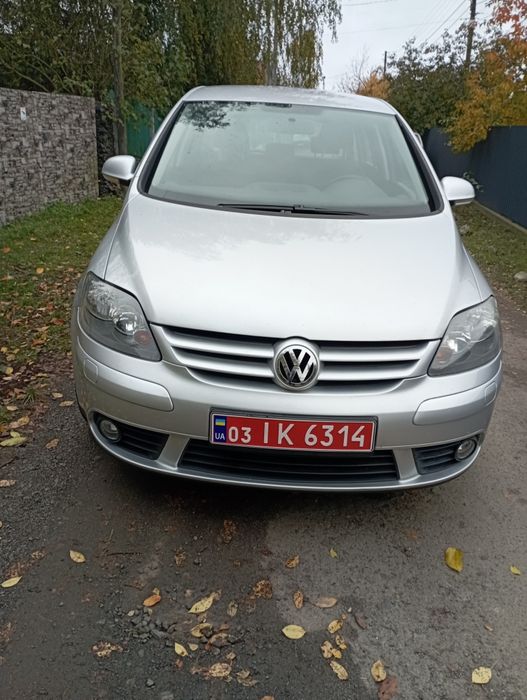 продамVolkswageh Golt5+1.6мпи2007г