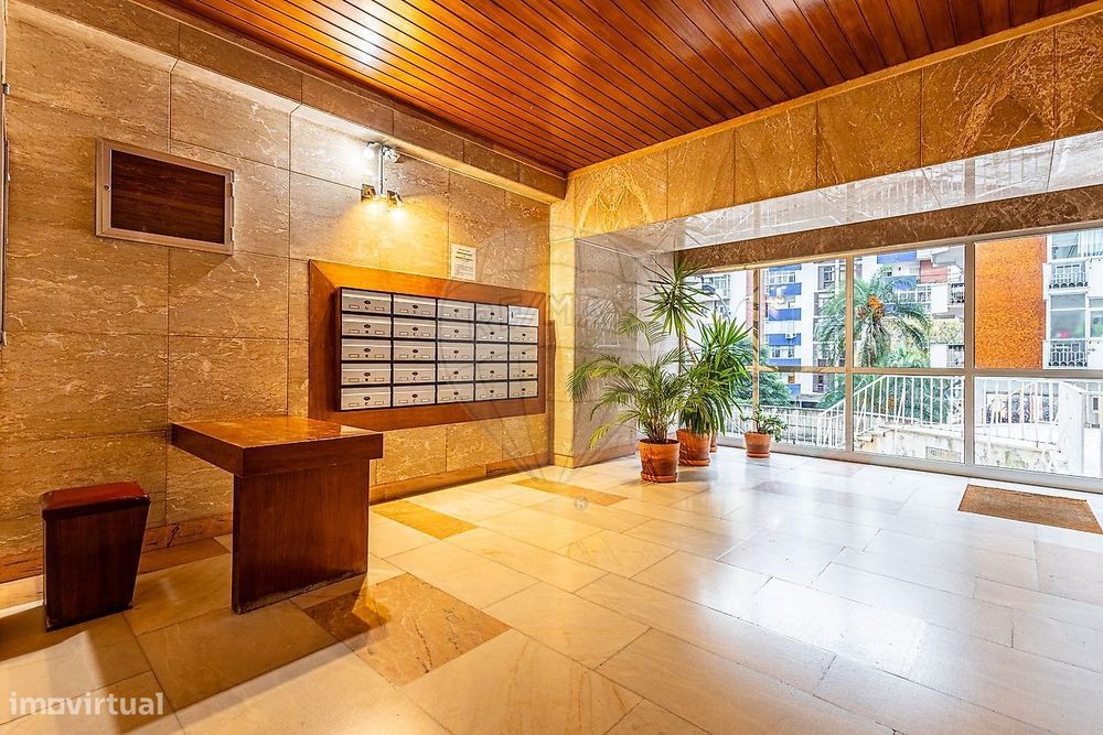 Apartamento T4 para venda