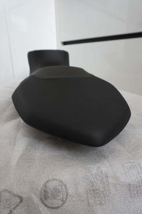 Сидіння / Крісло для мотоцикла BMW F900R / F900XR / K83