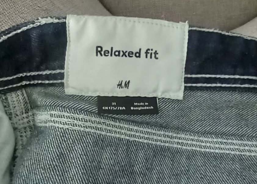 Ciemnogranatowe szorty męskie, H&M,r.L