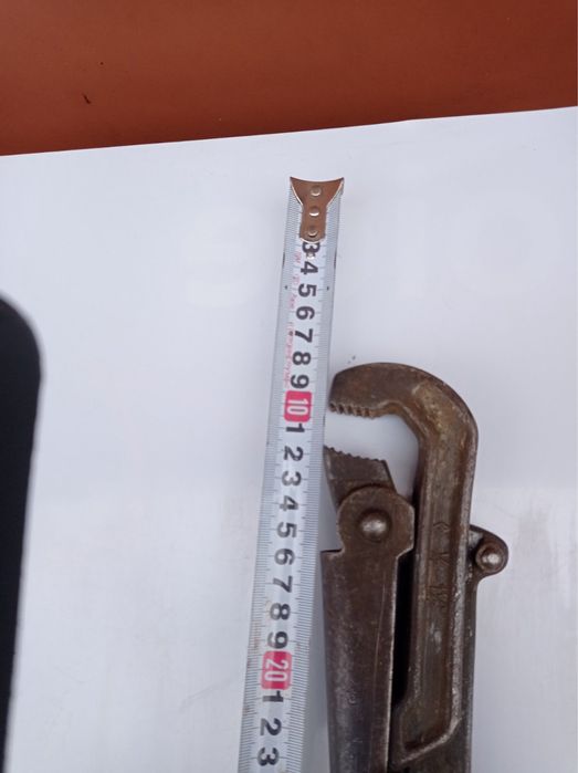 Ключ разводной газовый