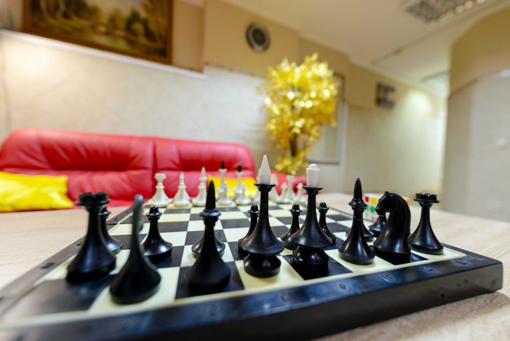 100 грн/доба та 400 грн/тиждень Київський хостел метро Тараса Шевченко