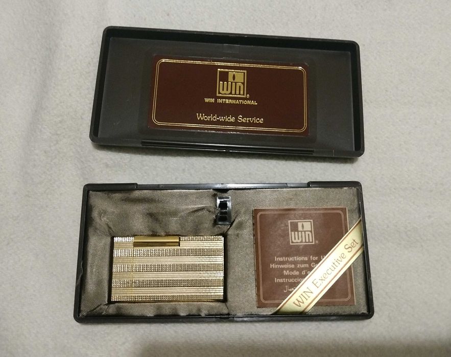 Diversas canetas e isqueiros anos 70