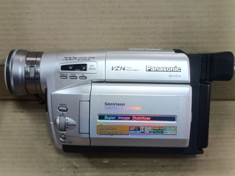 Відеокамера Panasonic NV-VZ14EN