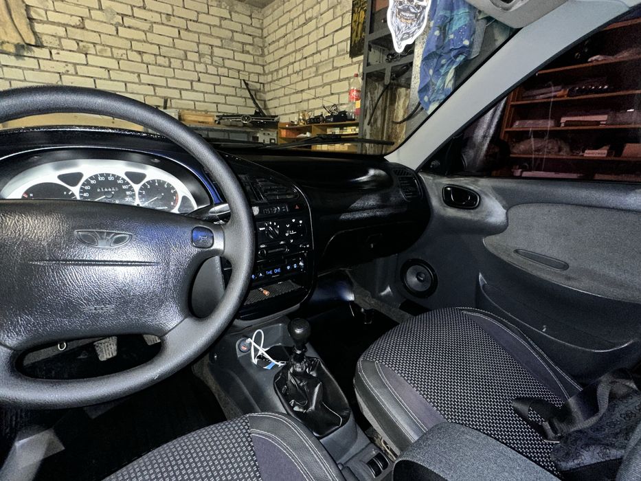 Daewoo Lanos 1.6 • Газ/Бензин • Чорний