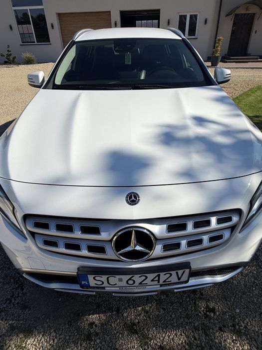 Mercedes-Benz Seria 200