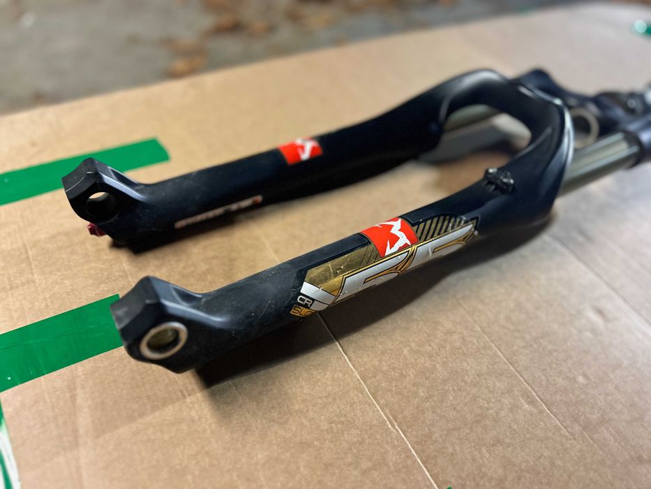 Marzocchi Bomber 55 CR Slope 120mm - lekki amor (2.1kg) do slopestyle