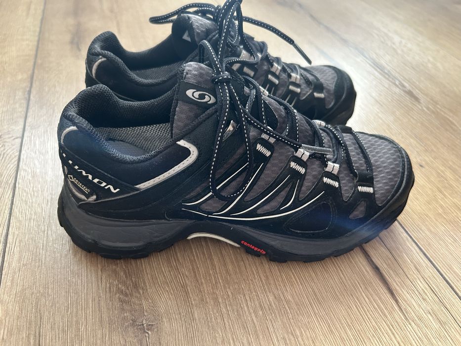 Salomony 36 czarno szare