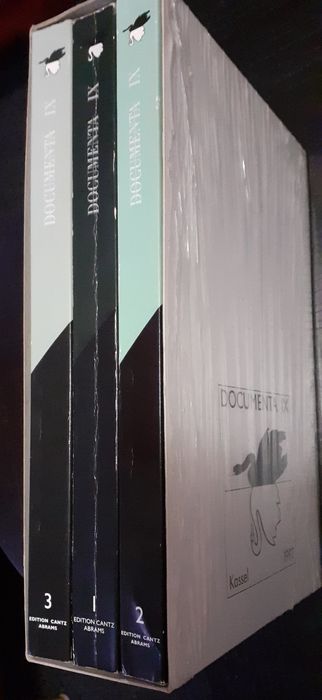 Arte.Catálogo Bienal Documenta kassel