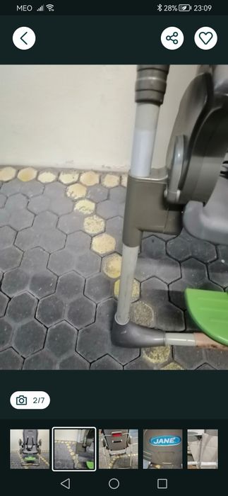 Cadeira de refeição de criança Jané+canadianas +globos antigos
Canadia