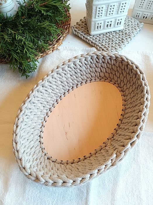 Duży koszyk ze sznurka bawełnianego 5mm dno owal ze sklejki, piaskowy