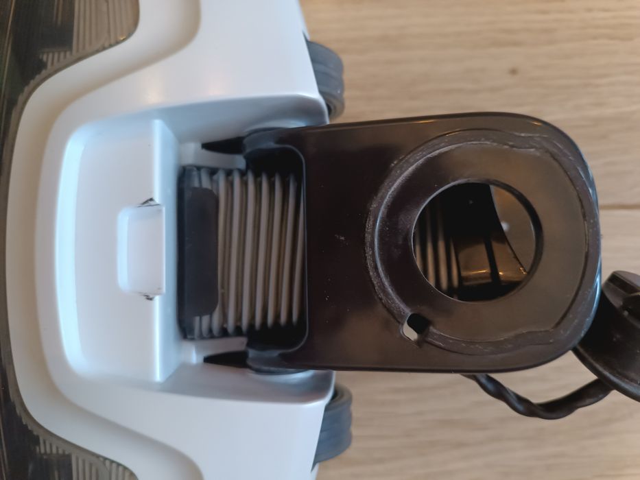 +++ Odkurzacz pionowy Electrolux ErgoRapido - turboszczotka